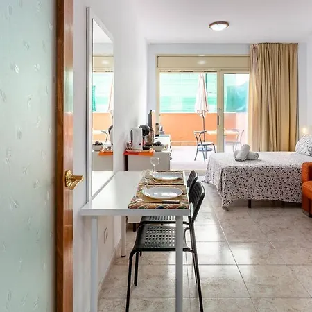 Estudio Carbonell Beach- Terrace * Lloret de Mar